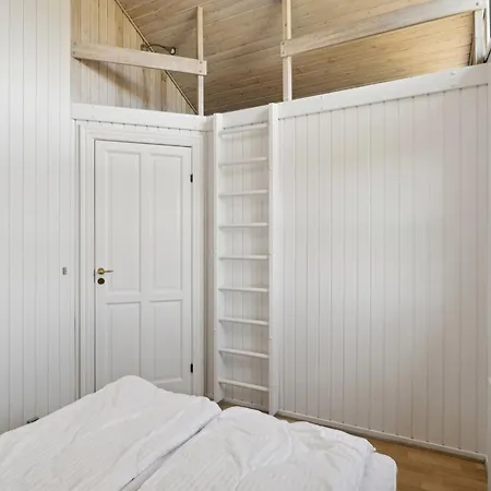 Alrune - 800m From The Sea By Interhome